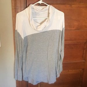 Liz Claiborne Sweater